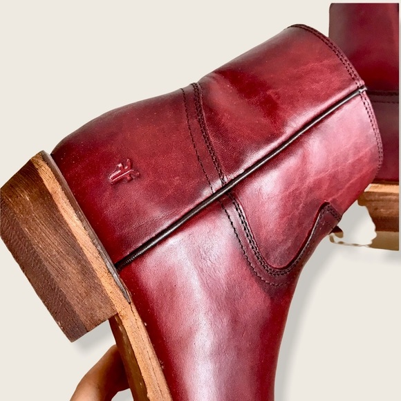 Frye Billy Burgundy Leather Zip Short Ankle Boots - Picture 12 of 16